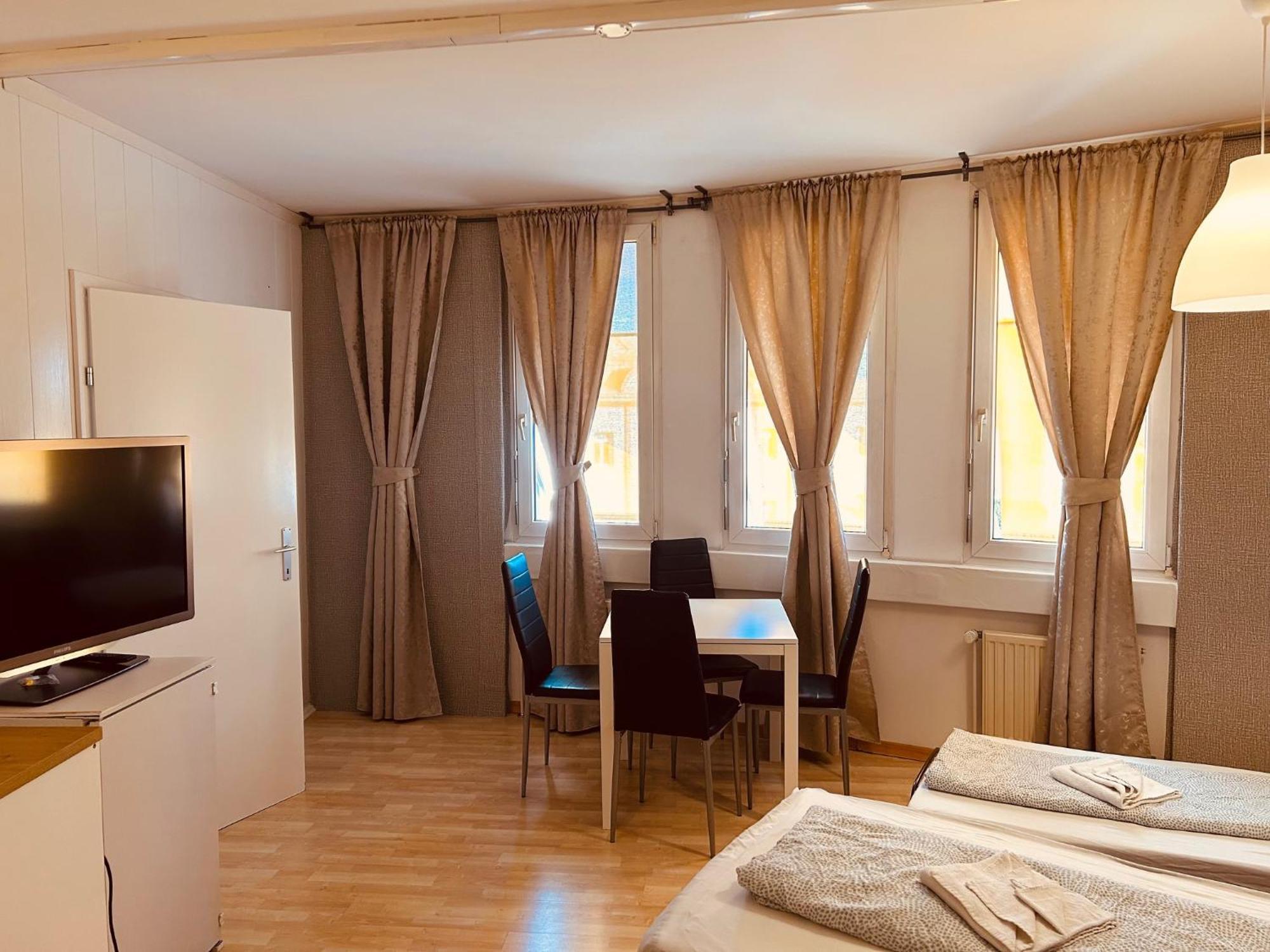 Veni Apartments กราซ ภายนอก รูปภาพ