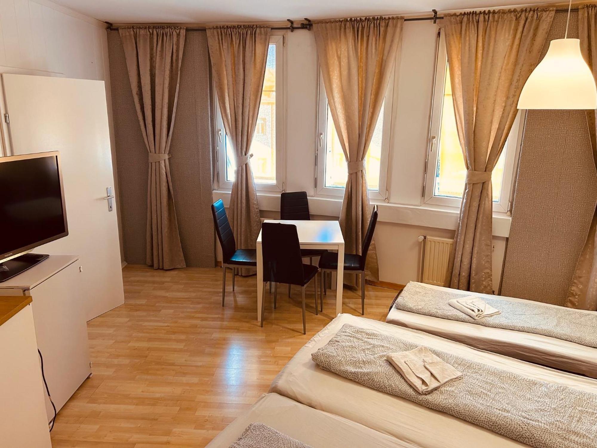 Veni Apartments กราซ ภายนอก รูปภาพ