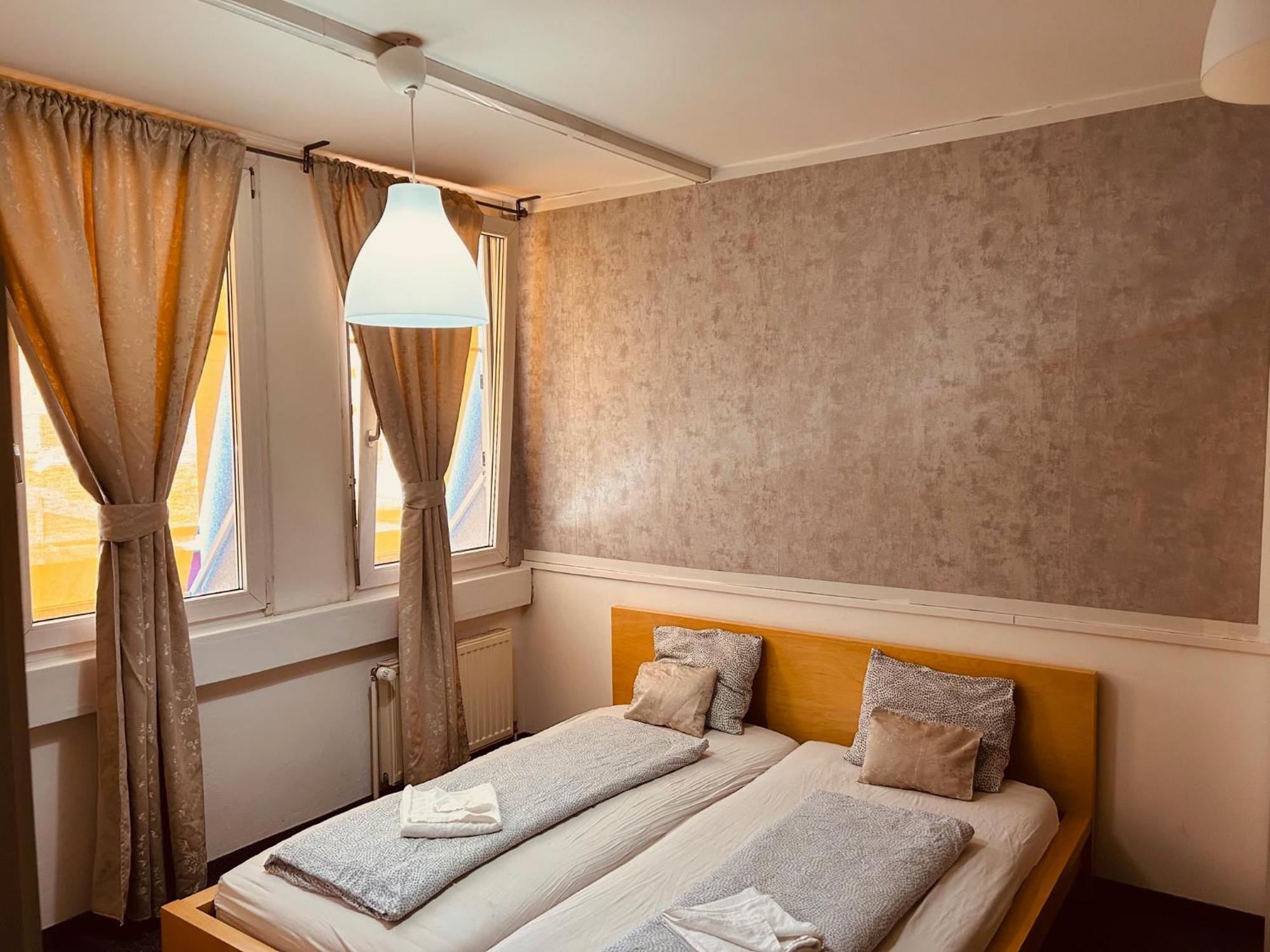Veni Apartments กราซ ภายนอก รูปภาพ